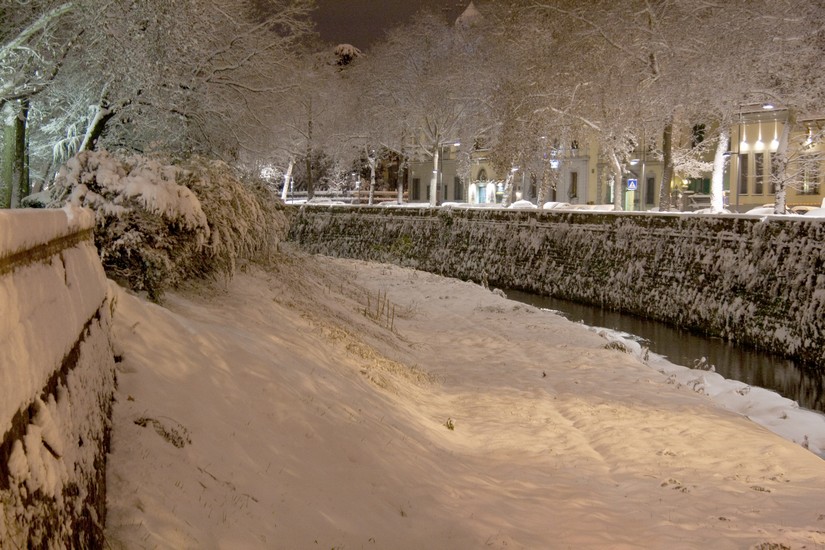 nevicata a firenze torrente Mugnone del 17 dicembre 2010