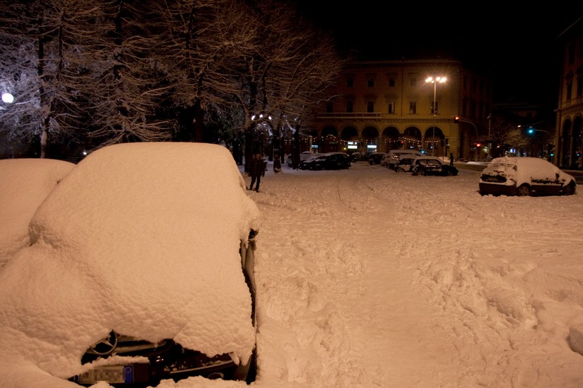 nevicata a firenze del 17 dicembre 2010, piazza Libertà