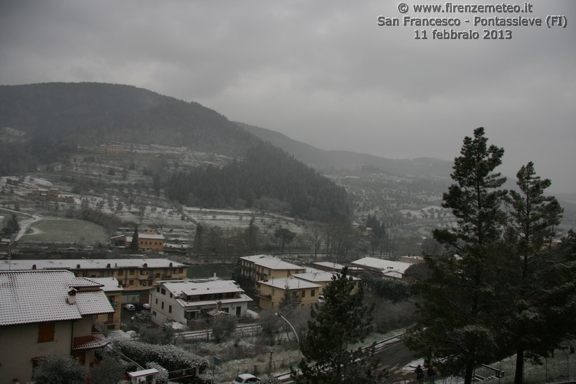 nevicata a Pontassieve e San Francesco, comune di pelago, del 11 febbraio 2013