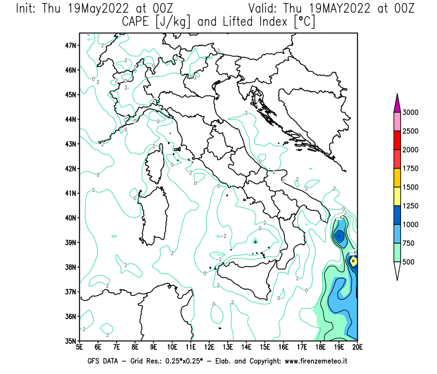 Mappa di analisi GFS - CAPE [J/kg] e Lifted Index [°C] in Italia
									del 19/05/2022 00 <!--googleoff: index-->UTC<!--googleon: index-->