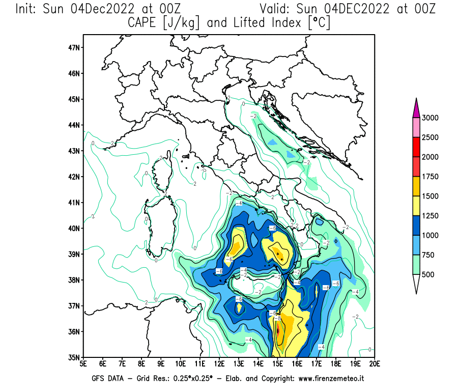 Mappa di analisi GFS - CAPE [J/kg] e Lifted Index [°C] in Italia
							del 04/12/2022 00 <!--googleoff: index-->UTC<!--googleon: index-->