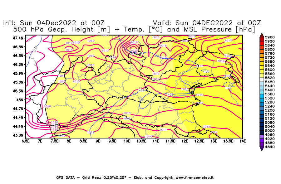 Mappa di analisi GFS - Geopotenziale [m] + Temp. [°C] a 500 hPa + Press. a livello del mare [hPa] in Nord-Italia
							del 04/12/2022 00 <!--googleoff: index-->UTC<!--googleon: index-->