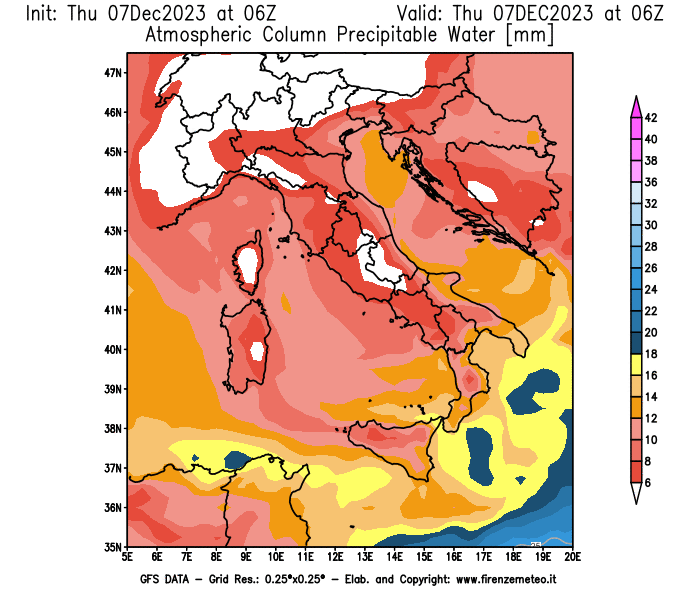 Mappa di analisi GFS - Precipitable Water in Italia
							del 7 dicembre 2023 z06