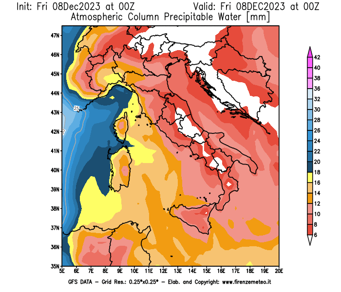 Mappa di analisi GFS - Precipitable Water in Italia
							del 8 dicembre 2023 z00