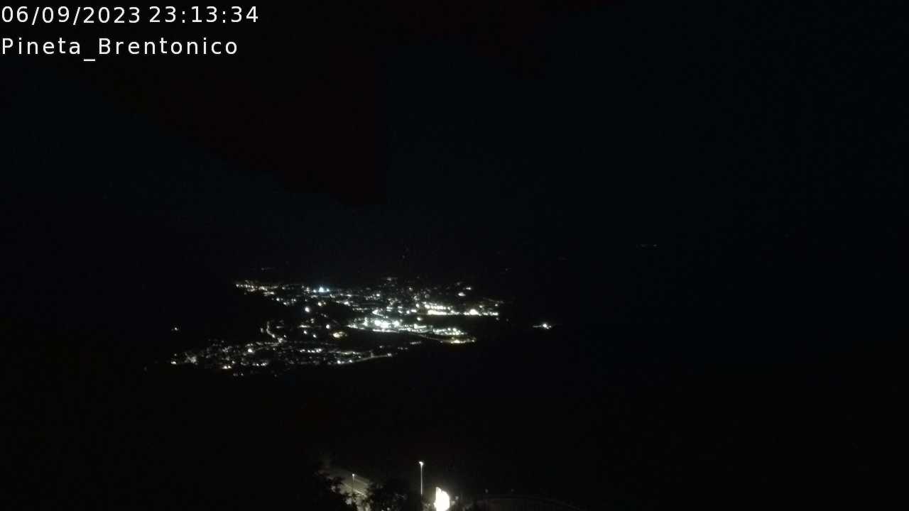 webcam  Brentonico (TN, 692 m), webcam provincia di Trento, webcam Trentino-Alto Adige, Webcam Alpi - Trentino-Alto Adige