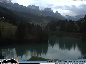 webcam  Lago di Soraga (1200 m), Moena (TN), webcam provincia di Trento, webcam Trentino-Alto Adige, Webcam Alpi - Trentino-Alto Adige