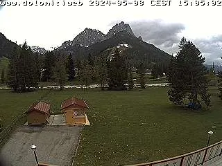 webcam Pera di Fassa, nel comune di San Giovanni di Fassa, webcam provincia di Trento, 
                                            webcam Trentino-Alto Adige, webcam alpi