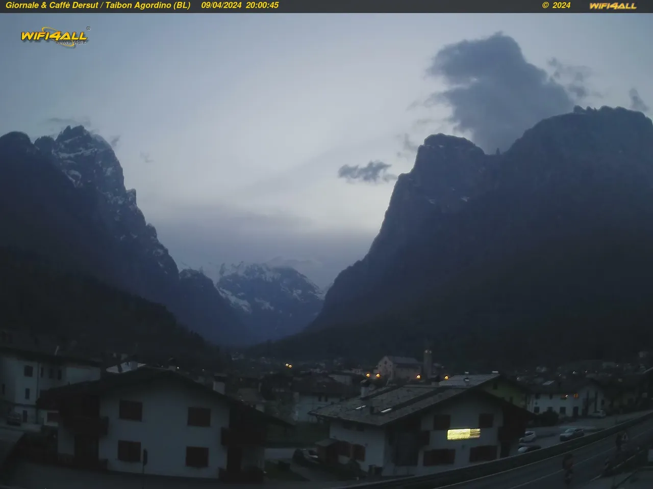webcam Taibon Agordino,  webcam provincia di Belluno, 
                                            webcam Veneto, webcam alpi