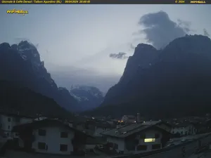 webcam  Taibon Agordino (BL, 628 m), webcam provincia di Belluno, webcam Veneto, Webcam Alpi - Veneto